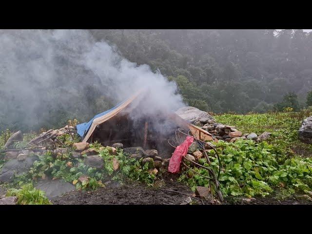 Himalyan Nepali Mountain Village Life | Traditional Nepali Village | Peaceful And Relaxing lifestyle