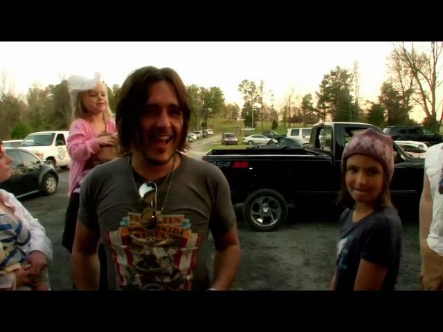 Mark McKinney - Middle America HD