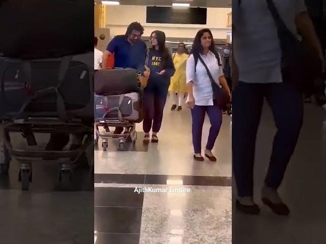 Recent video Ajith Kumar family Return to Chennai ️  #ajithkumar #shalini #ajith #vidaamuyarchi