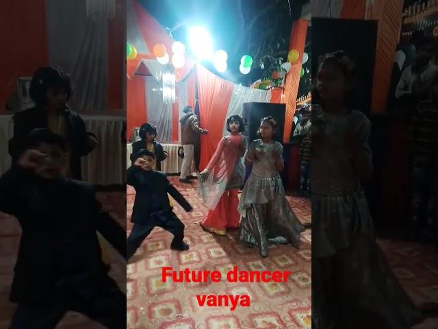 future dancer vanya subscribe her channel (Dance with vanya)