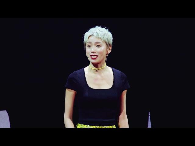 Neon Art Hold's Hong Kong's Tradition And Lights Our Future | Chankalun  | TEDxTinHauWomen
