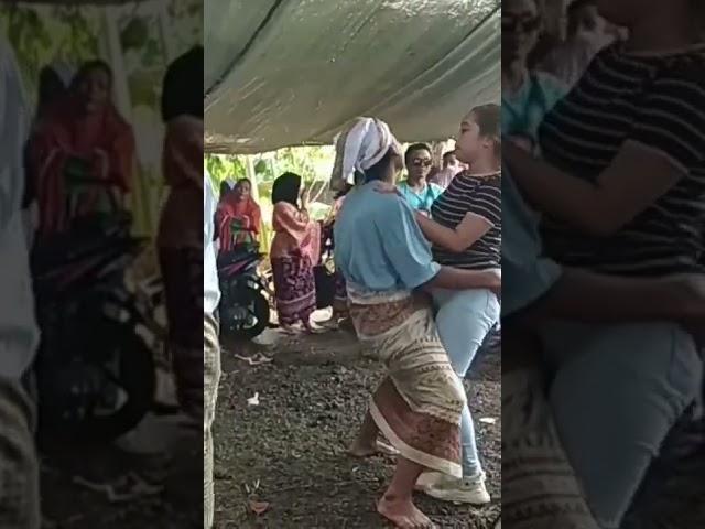 joget pegang.      selengkapnya di diskripsi 