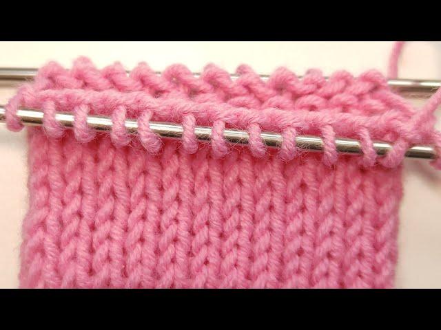 Two sheets at a time with two knitting needles. /For beginners to knit