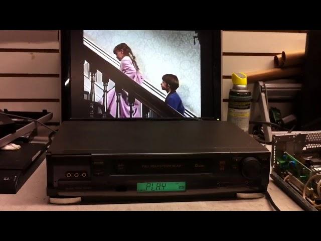 Hitachi VT-F99EM VCR - For Sale