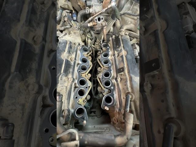 Nissan Skyline V35 замена топливной форсунки.