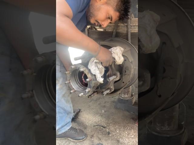 Truck Mechanic #truck #hub #service #grease #bearing #shorts #automobile #youtubeshorts