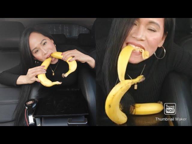 ASMR - IN THE CAR EATING BANANA CHALLENGE WITH NO HANDS #asmr #whispering #slime #satisfying