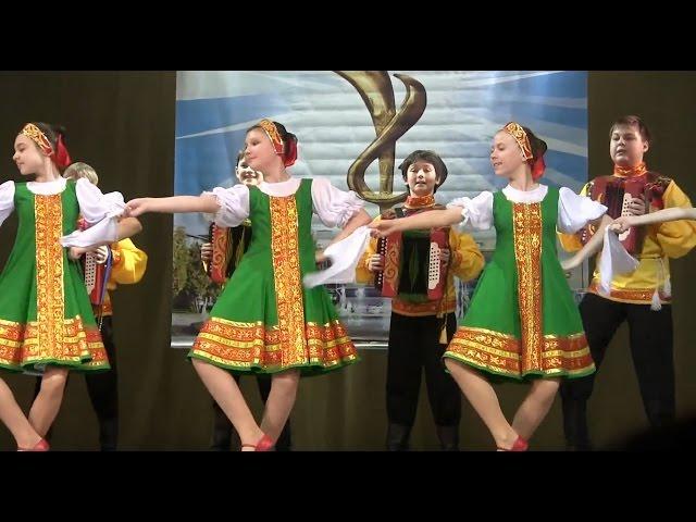 00029 Russian dance Balalaika and garmon Балалайка и гармонь Конкурс Народный Роза Ветров Дети