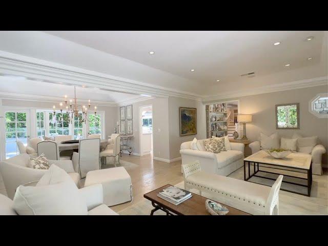 Refined Luxury + Modern Amenities: The Epitome of Newport Beach Living