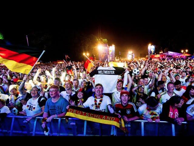 Germany - Brazil (7:1): 600.000 people watching in Berlin