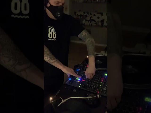 TECHNO SET... CPT Fantasy Live On untapped_techno vinyl night 12-3-21