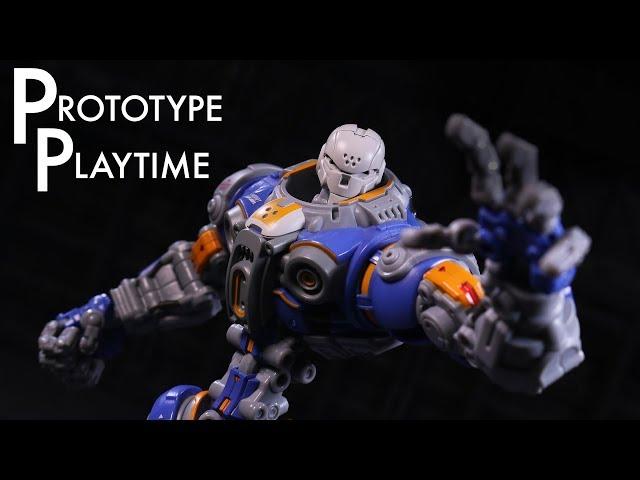 Astrobots Apollo (Toy Notch x Toy Forge) - Prototype Playtime 06