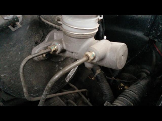 Brake master cylinder how to repair pump replace to change the brake master. How to repair