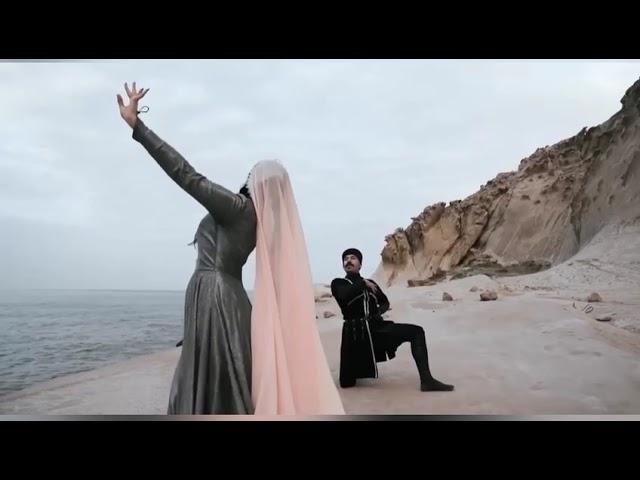 Iranian Azerbaijanis dance