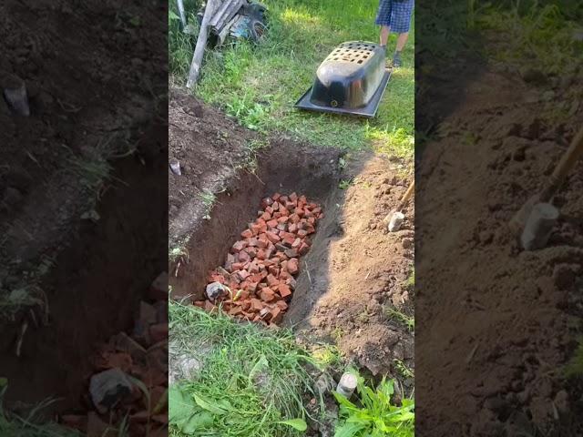 Выгребная яма из старой ванны