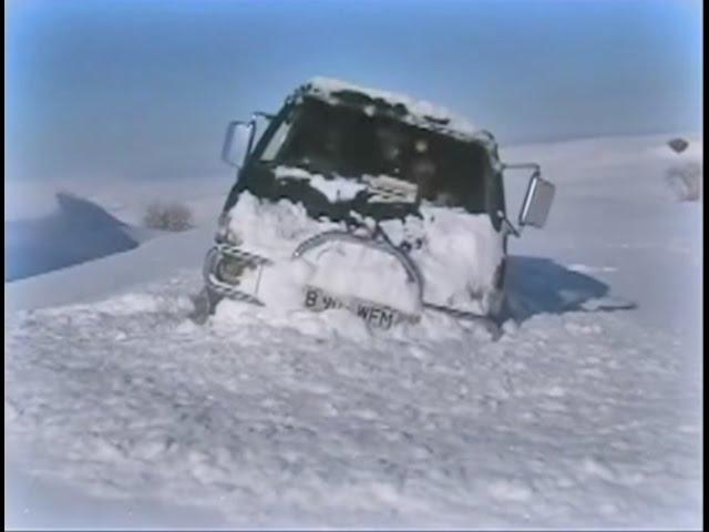 Mitsubishi Delica L300 - ЗИМА (driving on snow)