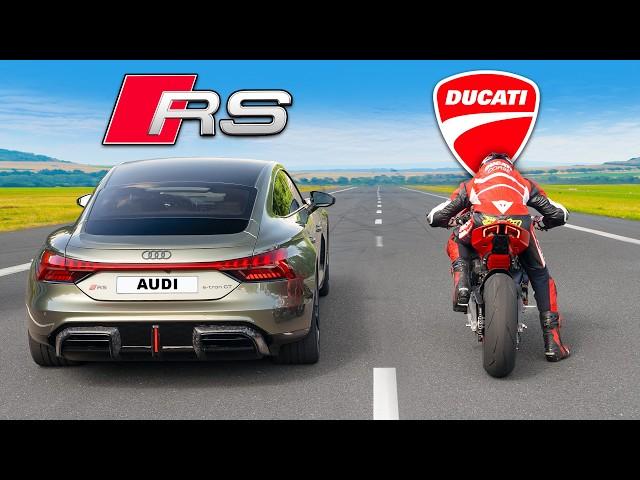 Najszybsze Audi RS v najszybsze Ducati: WYŚCIG