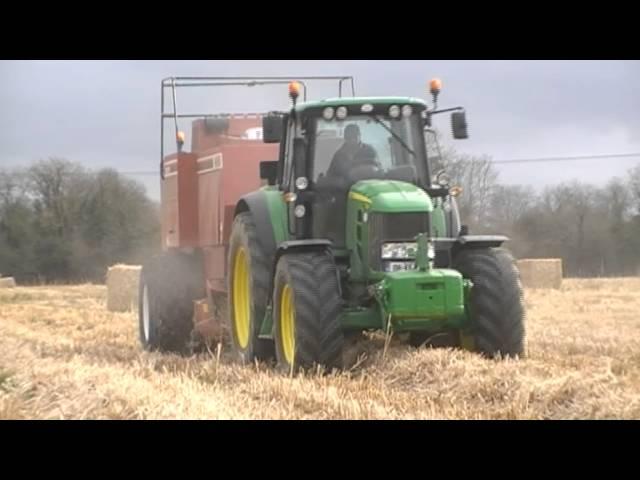 John Deere 7530 & Hesston 4900 baling Miscanthus Big Bales Claas Jaguar 890 Harvesting