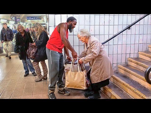 Most Heartbreaking Acts of Kindness That Will Make You Cry !