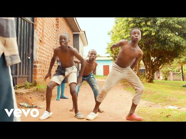 Vic West - Kuna Kuna ft. Fathermoh, Savara, Brandy Maina, Thee Exit Band