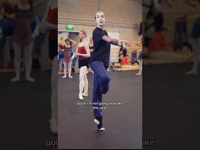 SLOW TURN. FAST HEAD. THE COMMON ERROR.  #pirouette #ballet #ballettips #dance