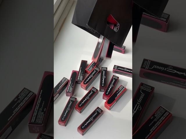 40 FAMOUS AND ALL-NEW SHADES