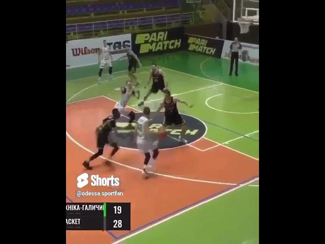 BASKETBALL  Masterful pass from Mykhailo Horobchenko helped Polytechnic to close the deficit