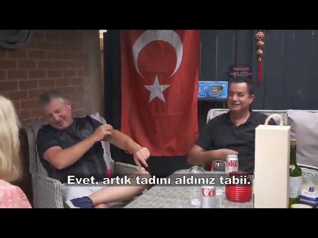 Acun Ilıcalı evine Türk bayrağı asan Hull City taraftarını ziyaret etti