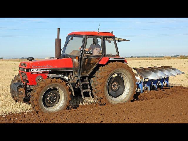 Classic Case IH 1594 Hydra-Shift ploughing with 5f Dowdeswell DP8 | From the 94 Series Farming DVD