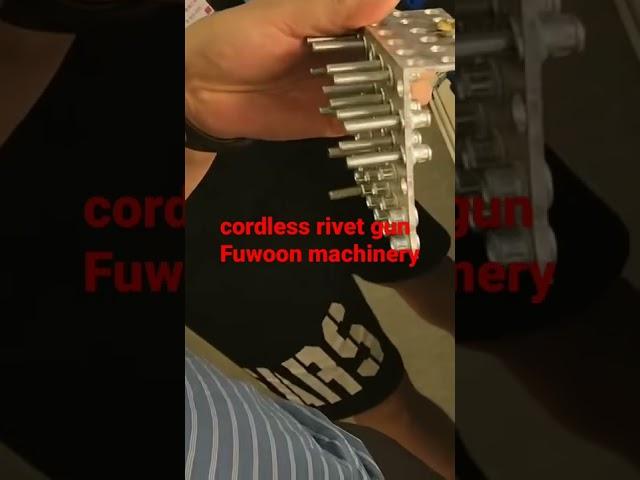 Cordless rivet gun for Big size rivets / battery tool /riveter/ Pneumatic rivet tools