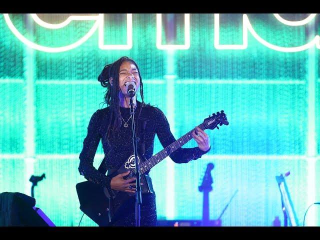 Willow Smith Performs at The 2019 EMA Honors Benefit Gala