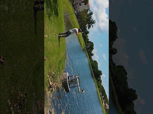 now THAT is a big fountain #lake  #lakefountain #fountain #retention #pond