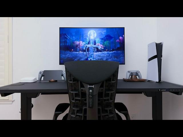 My FIRST Gaming Desk Setup 2025!