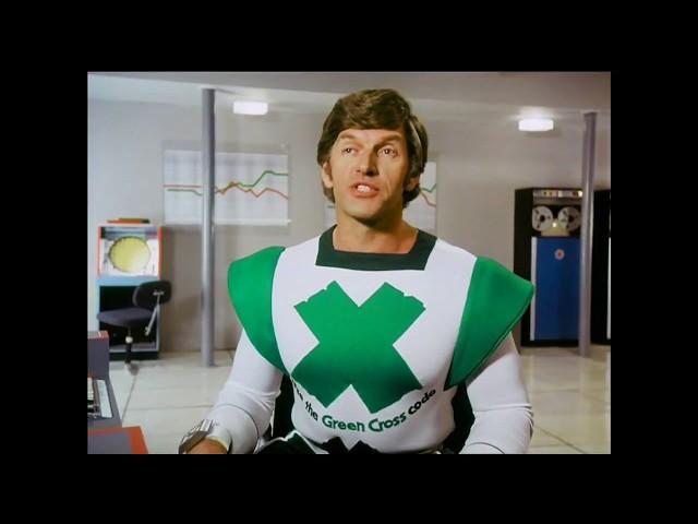 The Green Cross Code Man - 1976 David Prowse (Darth Vader) - HD 1080p