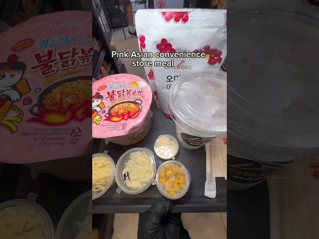 Gourmet on the Go: Convenience Store Food Hacks 