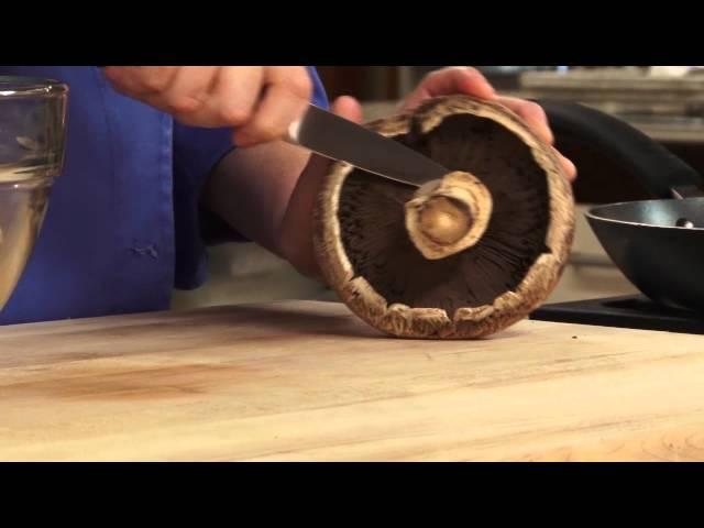 Learn To Cook: How to Properly Prepare Portobello Mushrooms