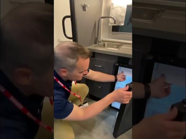 Wheelchair Accessible RV #campervan #rv #vanlife