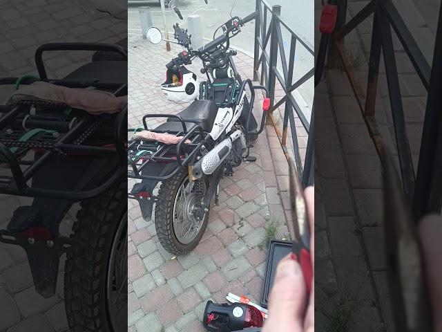 Встрял на мопеде G-moto Cross X PRO 125 в центе города