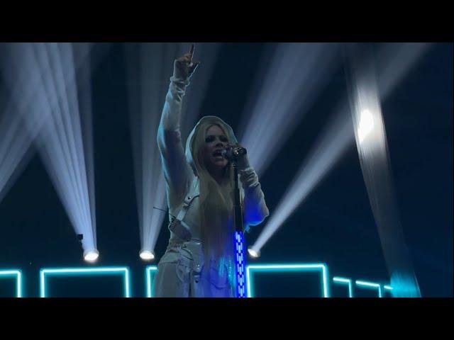 Avril Lavigne: I’m With You [Live 4K] (Minneapolis, Minnesota - September 12, 2024)