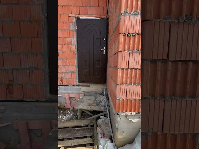 От подготовки к идеальной поверхности: механизированная штукатурка стен дома