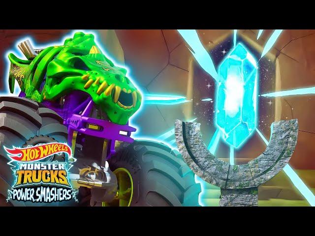 GIANT Skelesaurus Powers Up with the Power Crystal! | Hot Wheels Monster Trucks Power Smashers