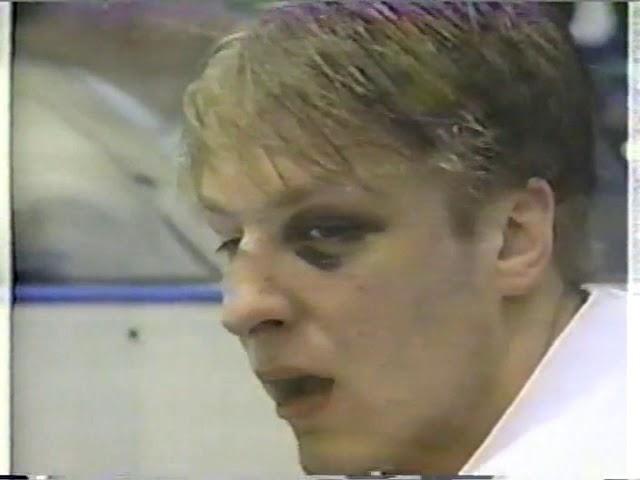 Darius Kasparaitis hits Doug Weight & Kasparaitis vs Messier - rough