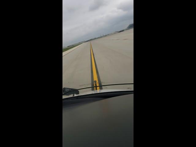 Taxiing to the Engine run up area at O'Hare airport In Chicago.