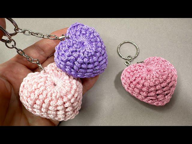 VERY GOOD IDEA! You can make money on this  Super simple crochet saddle keychain!