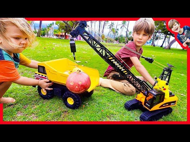 RC CRANE TRUCK UNBOXING! (Axel Show Construction Trucks)