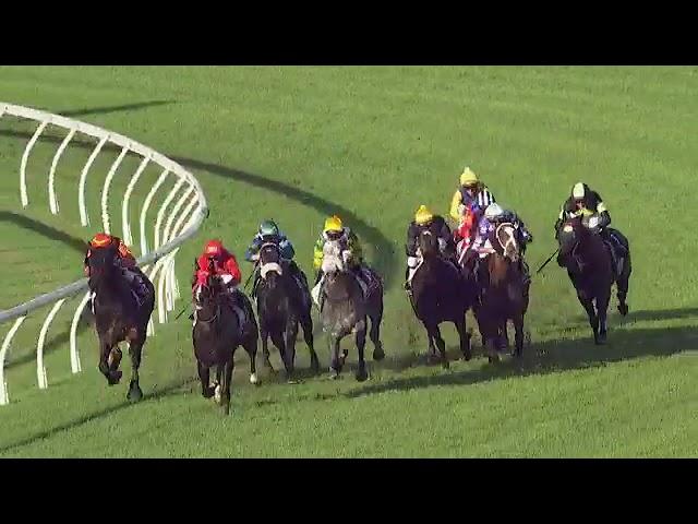 BELLA NIPOTINA WINS THE 2024 DOOMBEN 10,000