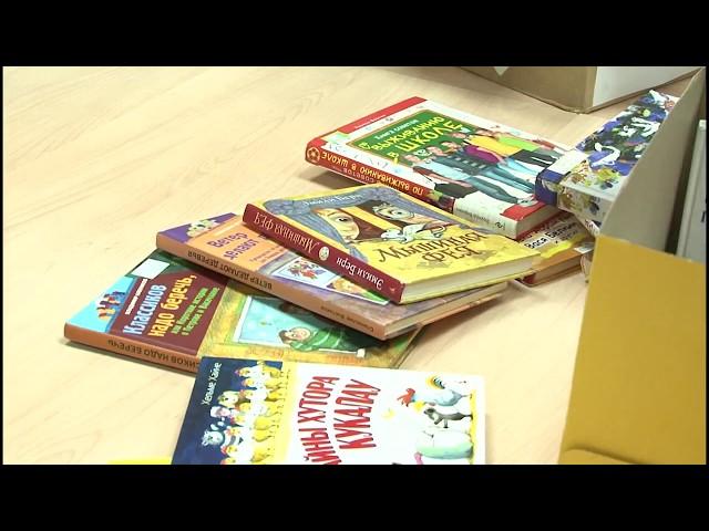 В две библиотеки Вологды, получившие статус детских, привезли новые книги