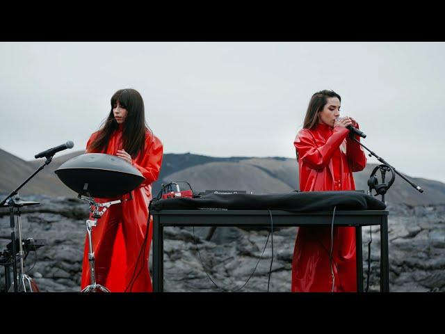 Giolì & Assia - #DiesisLive @Fagradalsfjall Volcano, Iceland