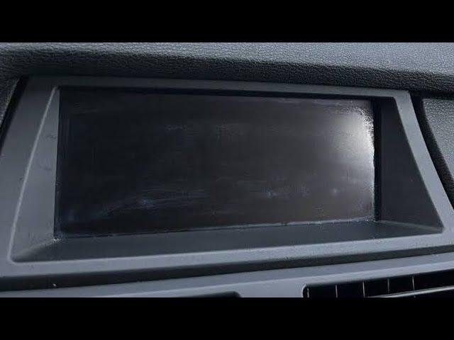 2011 BMW X5 E70 8.8" Screen Removal