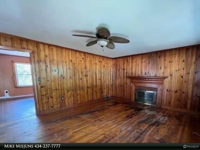 CENTURY 21 All-Service - 1057 Moneta Road